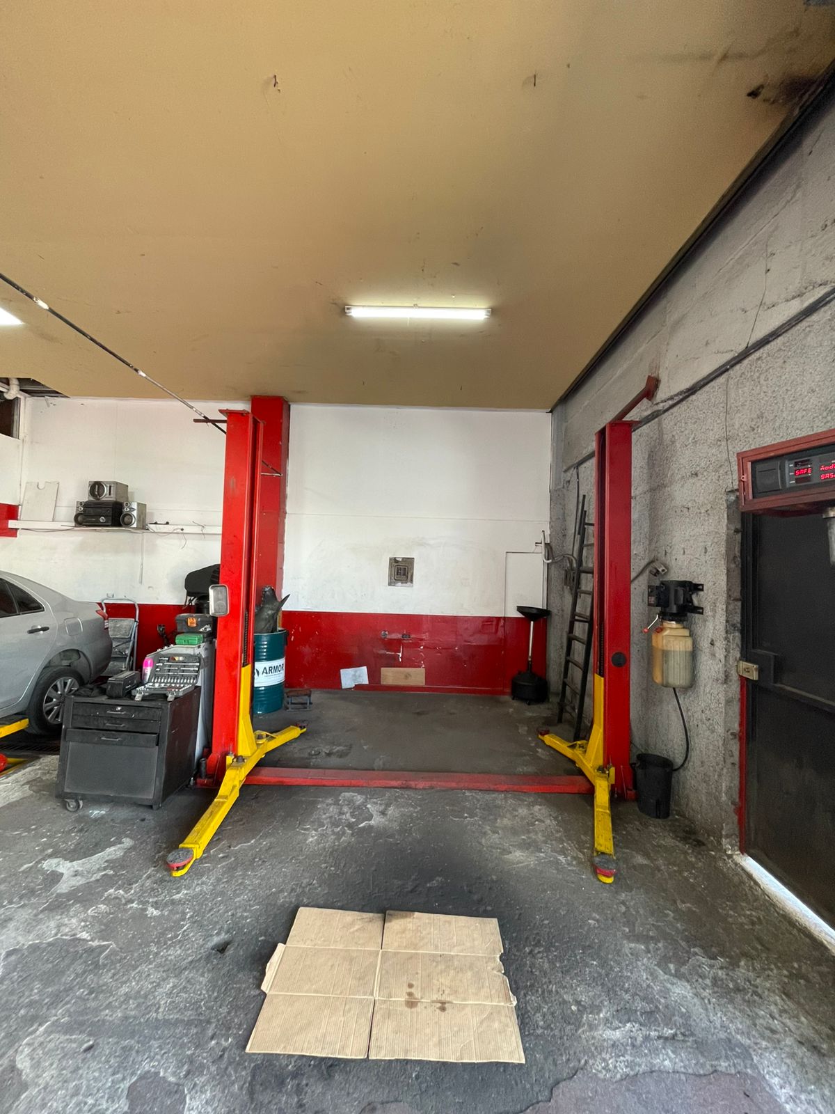 Elevador hidráulico